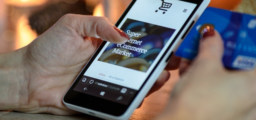 12_13_the_transformation-of-holiday-shopping