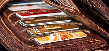 credit-cards-in-wallet