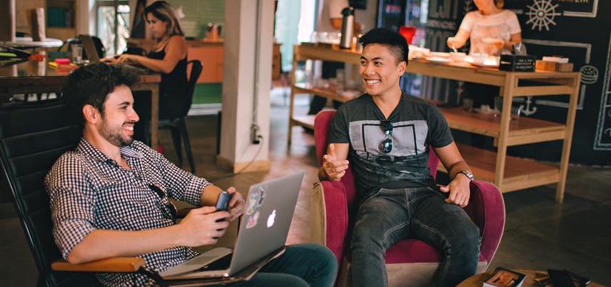 cropped_acdult-bar-brainstorming-1015568_856x571