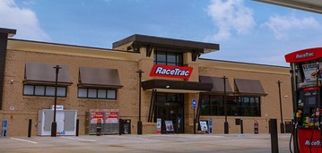 external shot of RaceTrac convenience store